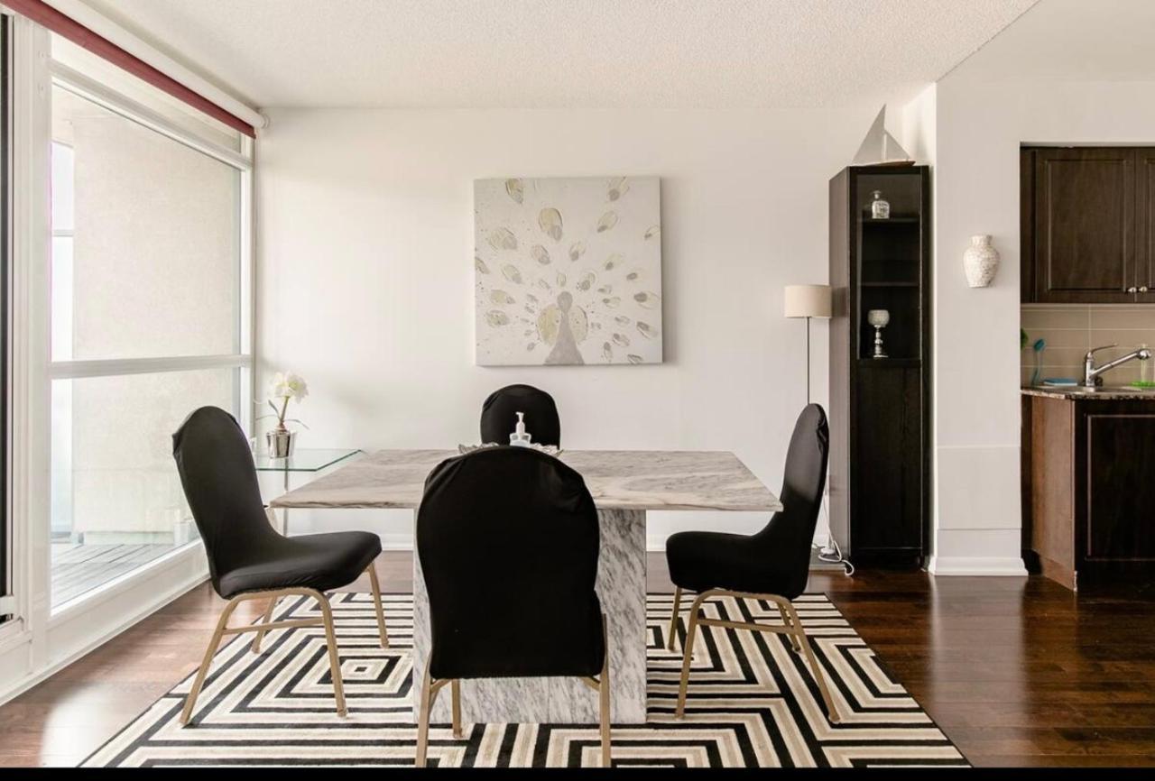 Downtown Toronto+Free Parking+Cn Tower View Apartamento Exterior foto